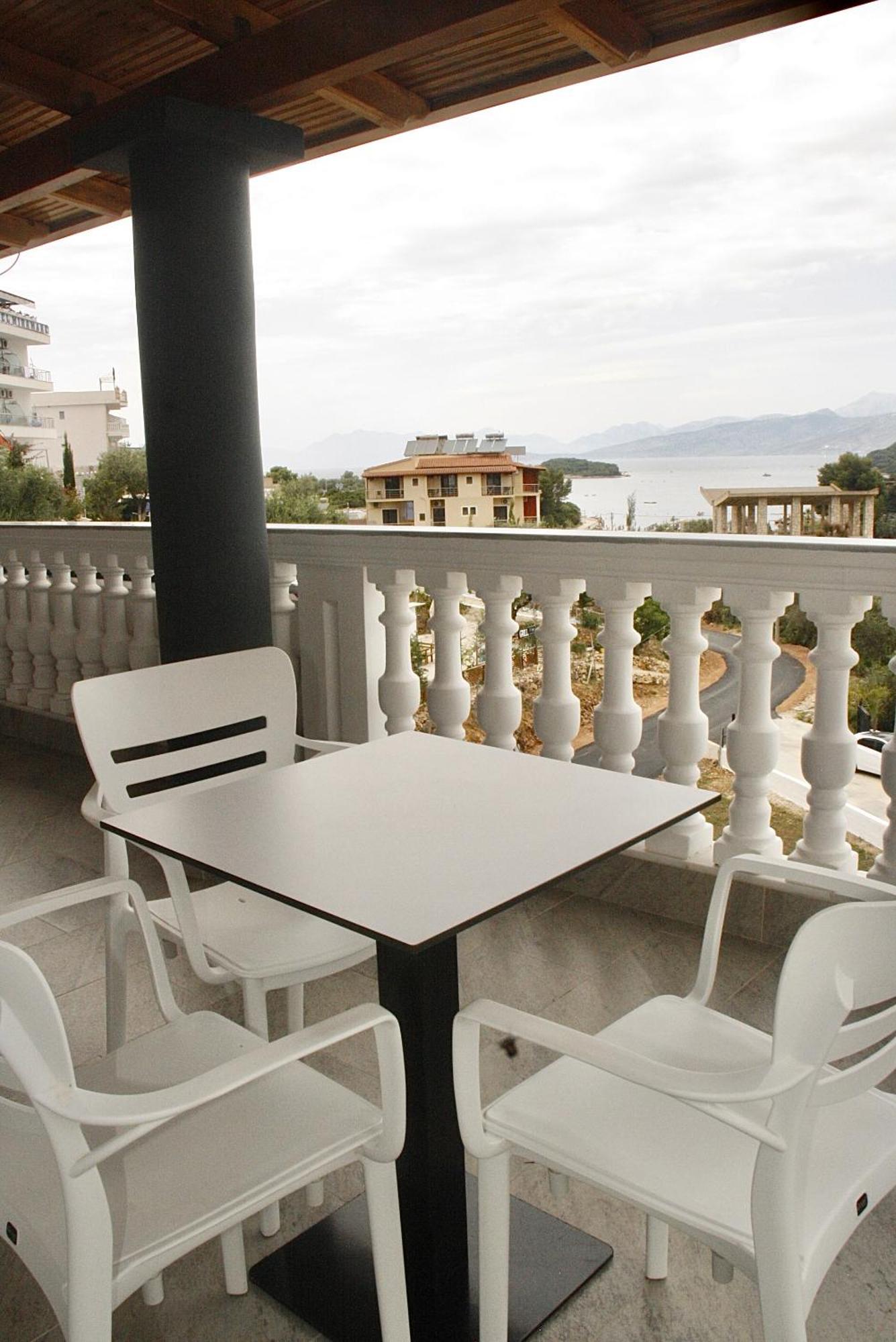 Kreshta Hotel Ksamil